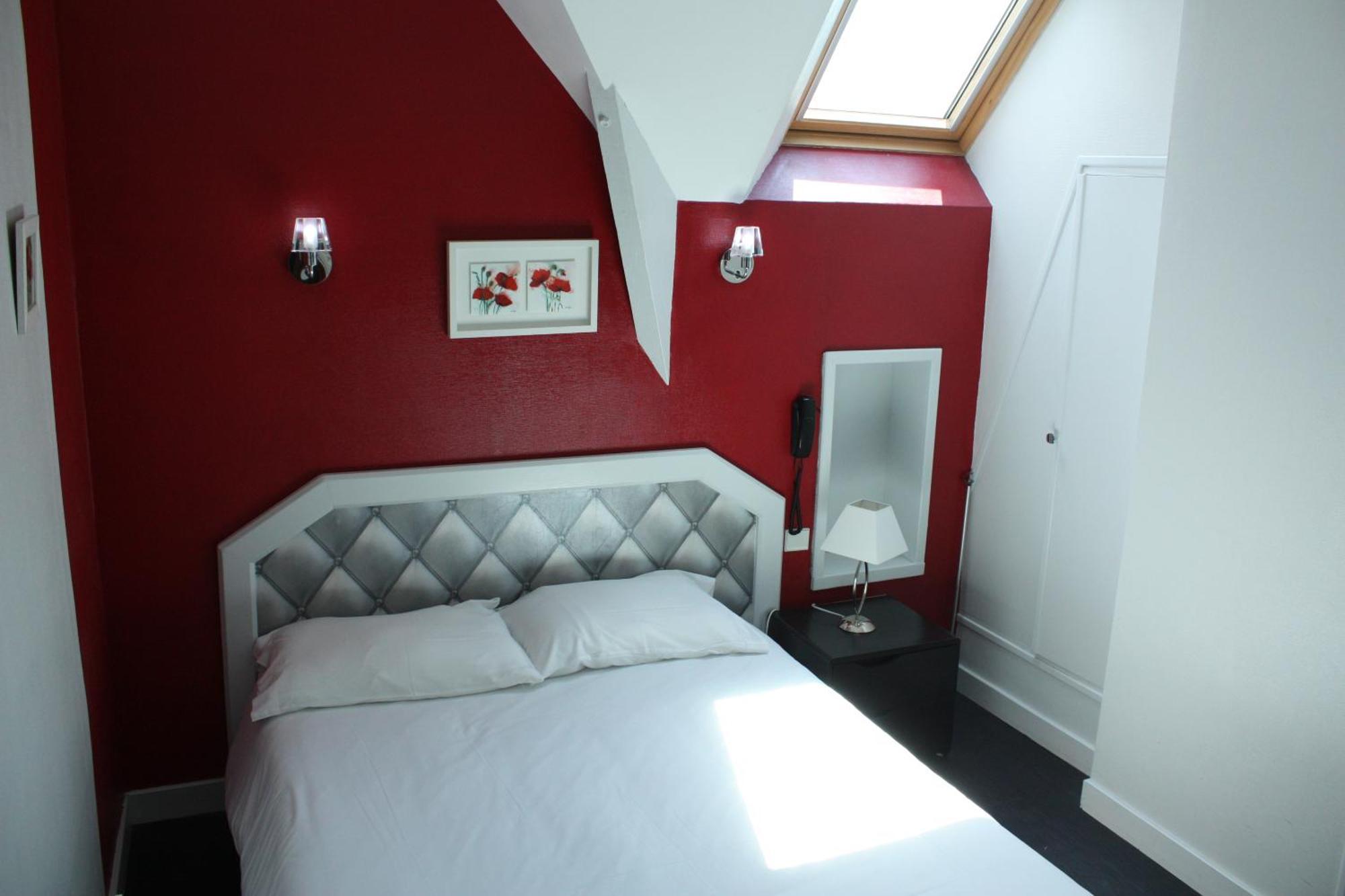 Contact Hotel Du Relais Thouars Eksteriør billede