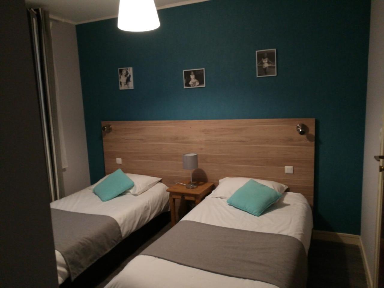 Contact Hotel Du Relais Thouars Eksteriør billede